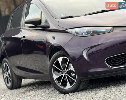 Фіолетовий Рено Зое, об'ємом двигуна 0 л та пробігом 79 тис. км за 10699 $, фото 7 на Automoto.ua