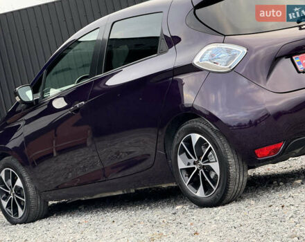 Фіолетовий Рено Зое, об'ємом двигуна 0 л та пробігом 79 тис. км за 10699 $, фото 14 на Automoto.ua