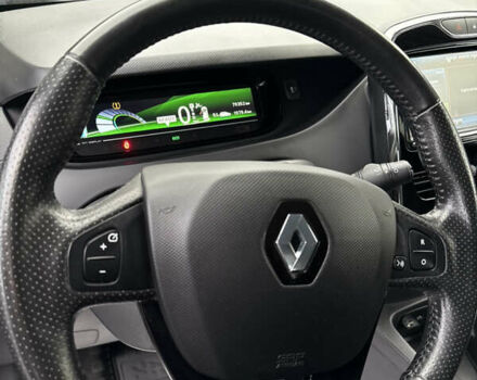 Фіолетовий Рено Зое, об'ємом двигуна 0 л та пробігом 79 тис. км за 10699 $, фото 38 на Automoto.ua