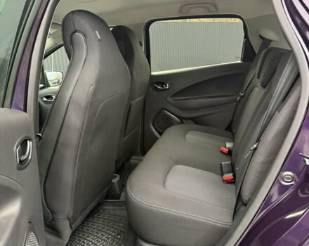 Фіолетовий Рено Зое, об'ємом двигуна 0 л та пробігом 79 тис. км за 10699 $, фото 29 на Automoto.ua