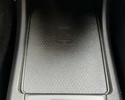 Фиолетовый Рено Зое, объемом двигателя 0 л и пробегом 30 тыс. км за 14100 $, фото 19 на Automoto.ua