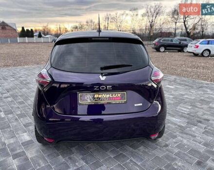 Фиолетовый Рено Зое, объемом двигателя 0 л и пробегом 89 тыс. км за 11899 $, фото 9 на Automoto.ua