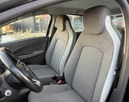 Фіолетовий Рено Зое, об'ємом двигуна 0 л та пробігом 99 тис. км за 13000 $, фото 5 на Automoto.ua