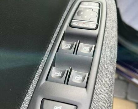 Фиолетовый Рено Зое, объемом двигателя 0 л и пробегом 30 тыс. км за 14100 $, фото 17 на Automoto.ua