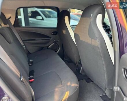 Фиолетовый Рено Зое, объемом двигателя 0 л и пробегом 89 тыс. км за 12999 $, фото 18 на Automoto.ua