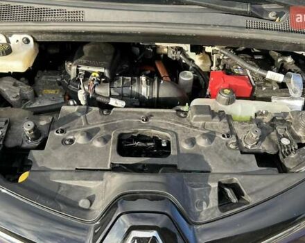 Фиолетовый Рено Зое, объемом двигателя 0 л и пробегом 30 тыс. км за 14100 $, фото 18 на Automoto.ua