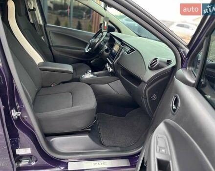 Фиолетовый Рено Зое, объемом двигателя 0 л и пробегом 89 тыс. км за 11899 $, фото 42 на Automoto.ua