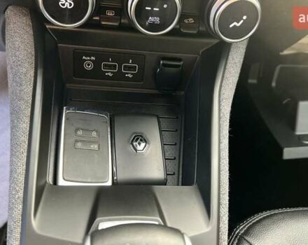 Фиолетовый Рено Зое, объемом двигателя 0 л и пробегом 30 тыс. км за 14100 $, фото 22 на Automoto.ua