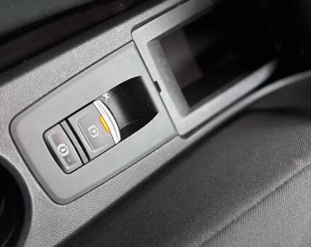 Фиолетовый Рено Зое, объемом двигателя 0 л и пробегом 89 тыс. км за 11899 $, фото 24 на Automoto.ua