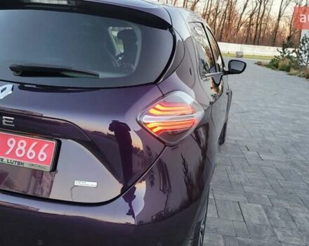 Фиолетовый Рено Зое, объемом двигателя 0 л и пробегом 100 тыс. км за 11950 $, фото 7 на Automoto.ua