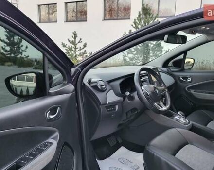 Фиолетовый Рено Зое, объемом двигателя 0 л и пробегом 100 тыс. км за 11950 $, фото 12 на Automoto.ua