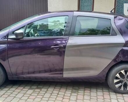 Фиолетовый Рено Зое, объемом двигателя 0 л и пробегом 20 тыс. км за 8900 $, фото 3 на Automoto.ua