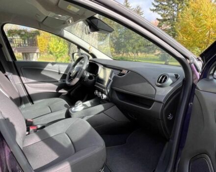 Фіолетовий Рено Зое, об'ємом двигуна 0 л та пробігом 56 тис. км за 6700 $, фото 7 на Automoto.ua