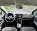 Фіолетовий Рено Зое, об'ємом двигуна 0 л та пробігом 56 тис. км за 6700 $, фото 8 на Automoto.ua