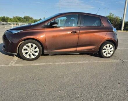 Коричневый Рено Зое, объемом двигателя 0 л и пробегом 173 тыс. км за 5800 $, фото 3 на Automoto.ua