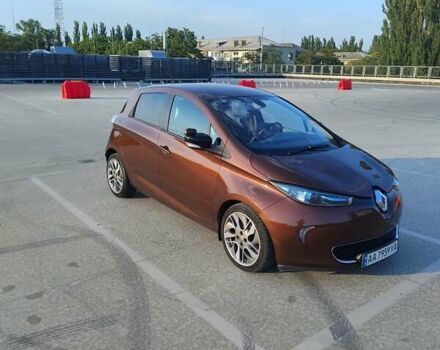 Коричневий Рено Зое, об'ємом двигуна 0 л та пробігом 136 тис. км за 6500 $, фото 1 на Automoto.ua