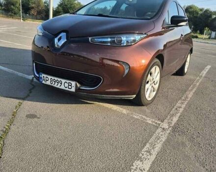 Коричневый Рено Зое, объемом двигателя 0 л и пробегом 173 тыс. км за 5800 $, фото 1 на Automoto.ua