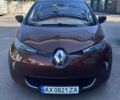Коричневий Рено Зое, об'ємом двигуна 0 л та пробігом 95 тис. км за 6800 $, фото 1 на Automoto.ua