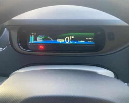 Коричневий Рено Зое, об'ємом двигуна 0 л та пробігом 67 тис. км за 5500 $, фото 7 на Automoto.ua