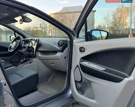 Коричневий Рено Зое, об'ємом двигуна 0 л та пробігом 133 тис. км за 6000 $, фото 25 на Automoto.ua