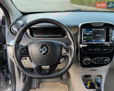 Коричневий Рено Зое, об'ємом двигуна 0 л та пробігом 133 тис. км за 6000 $, фото 12 на Automoto.ua