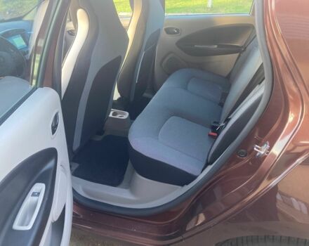 Коричневий Рено Зое, об'ємом двигуна 0 л та пробігом 67 тис. км за 5500 $, фото 9 на Automoto.ua