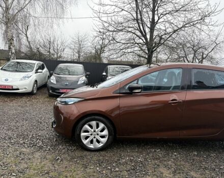 Коричневый Рено Зое, объемом двигателя 0 л и пробегом 129 тыс. км за 6200 $, фото 8 на Automoto.ua