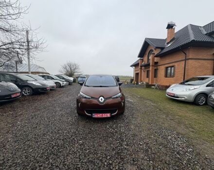 Коричневый Рено Зое, объемом двигателя 0 л и пробегом 129 тыс. км за 6200 $, фото 11 на Automoto.ua