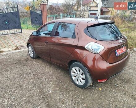 Коричневый Рено Зое, объемом двигателя 0 л и пробегом 52 тыс. км за 8200 $, фото 8 на Automoto.ua