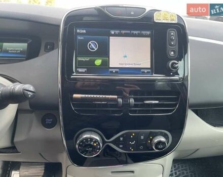 Коричневий Рено Зое, об'ємом двигуна 0 л та пробігом 71 тис. км за 8900 $, фото 4 на Automoto.ua