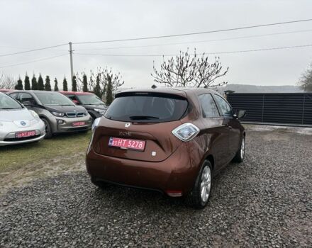 Коричневый Рено Зое, объемом двигателя 0 л и пробегом 129 тыс. км за 6200 $, фото 4 на Automoto.ua