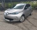 Коричневый Рено Зое, объемом двигателя 0 л и пробегом 157 тыс. км за 6100 $, фото 1 на Automoto.ua