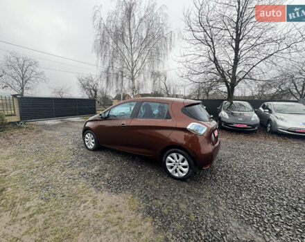 Коричневый Рено Зое, объемом двигателя 0 л и пробегом 129 тыс. км за 6200 $, фото 17 на Automoto.ua