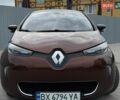 Коричневый Рено Зое, объемом двигателя 0 л и пробегом 75 тыс. км за 6900 $, фото 1 на Automoto.ua