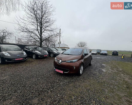 Коричневый Рено Зое, объемом двигателя 0 л и пробегом 129 тыс. км за 6200 $, фото 10 на Automoto.ua