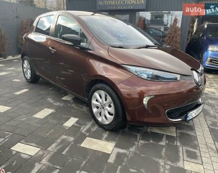 Коричневий Рено Зое, об'ємом двигуна 0 л та пробігом 71 тис. км за 8900 $, фото 13 на Automoto.ua