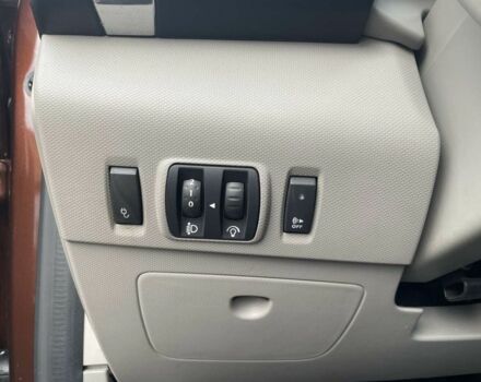 Коричневий Рено Зое, об'ємом двигуна 0 л та пробігом 71 тис. км за 8900 $, фото 9 на Automoto.ua