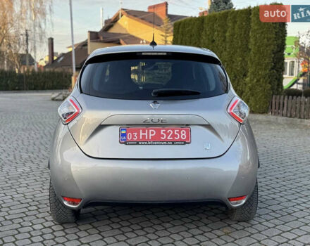 Коричневий Рено Зое, об'ємом двигуна 0 л та пробігом 133 тис. км за 6000 $, фото 36 на Automoto.ua