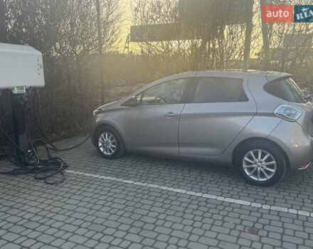 Коричневий Рено Зое, об'ємом двигуна 0 л та пробігом 133 тис. км за 6000 $, фото 22 на Automoto.ua