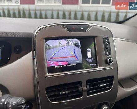 Коричневый Рено Зое, объемом двигателя 0 л и пробегом 35 тыс. км за 11600 $, фото 23 на Automoto.ua