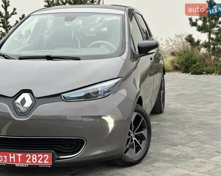 Коричневый Рено Зое, объемом двигателя 0 л и пробегом 35 тыс. км за 11600 $, фото 17 на Automoto.ua