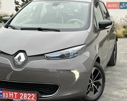 Коричневый Рено Зое, объемом двигателя 0 л и пробегом 35 тыс. км за 11600 $, фото 18 на Automoto.ua