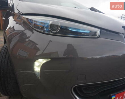 Коричневий Рено Зое, об'ємом двигуна 0 л та пробігом 220 тис. км за 9000 $, фото 22 на Automoto.ua