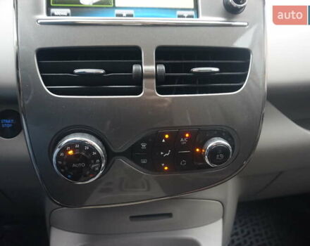 Коричневий Рено Зое, об'ємом двигуна 0 л та пробігом 220 тис. км за 9000 $, фото 32 на Automoto.ua