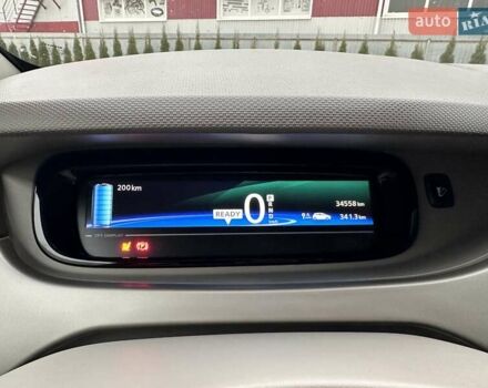 Коричневый Рено Зое, объемом двигателя 0 л и пробегом 35 тыс. км за 11600 $, фото 22 на Automoto.ua