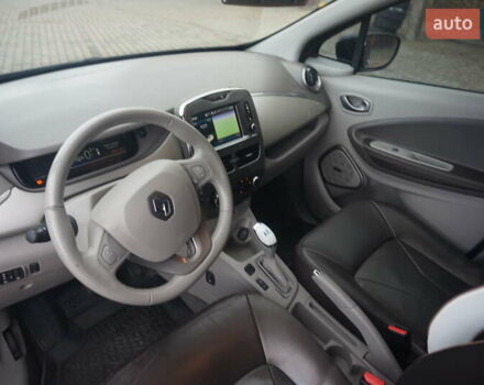 Коричневий Рено Зое, об'ємом двигуна 0 л та пробігом 220 тис. км за 9000 $, фото 26 на Automoto.ua