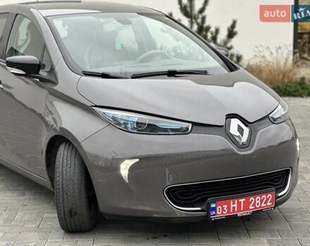 Коричневый Рено Зое, объемом двигателя 0 л и пробегом 35 тыс. км за 11600 $, фото 16 на Automoto.ua