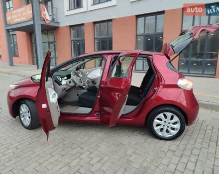 Червоний Рено Зое, об'ємом двигуна 0 л та пробігом 120 тис. км за 8888 $, фото 43 на Automoto.ua