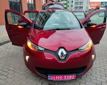 Червоний Рено Зое, об'ємом двигуна 0 л та пробігом 120 тис. км за 8888 $, фото 46 на Automoto.ua