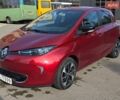 Красный Рено Зое, объемом двигателя 0 л и пробегом 73 тыс. км за 9900 $, фото 1 на Automoto.ua